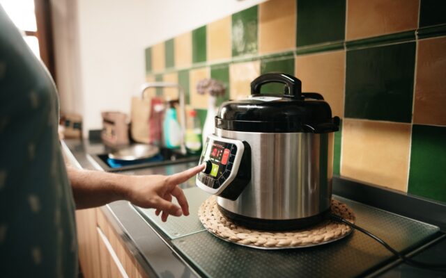 Crock-Pot Lawsuit Ends in Quick Settlement for Burned Woman